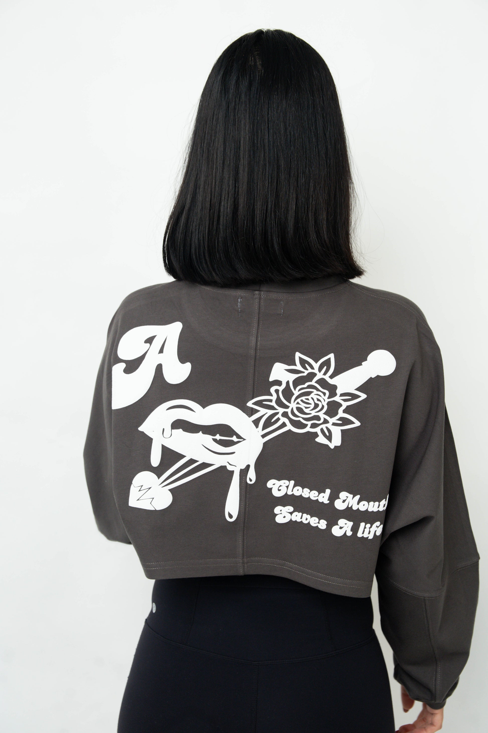 A CLOSED MOUTH - EDITION I