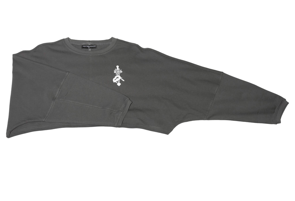 A CLOSED MOUTH - EDITION I