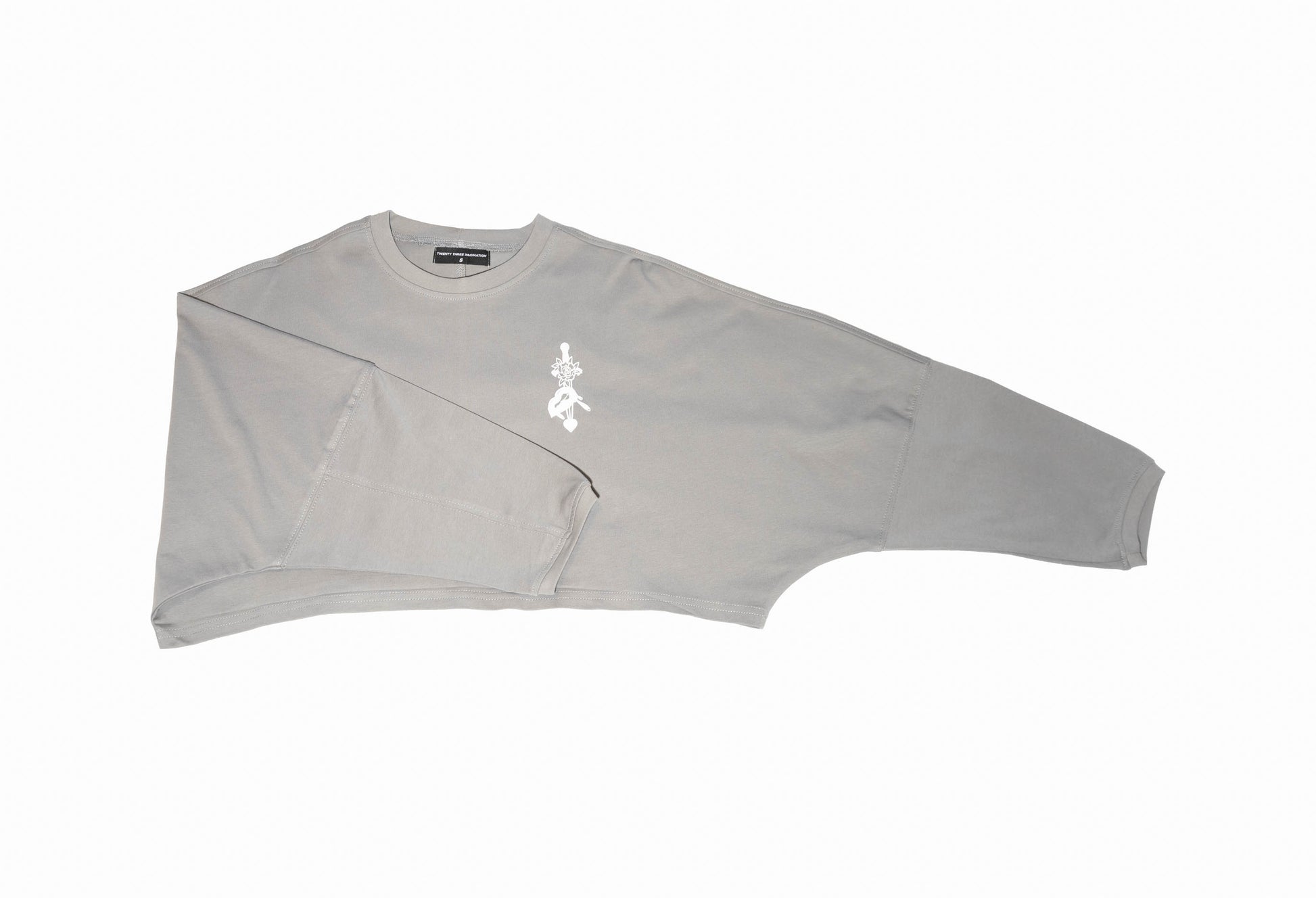 A CLOSED MOUTH - EDITION I